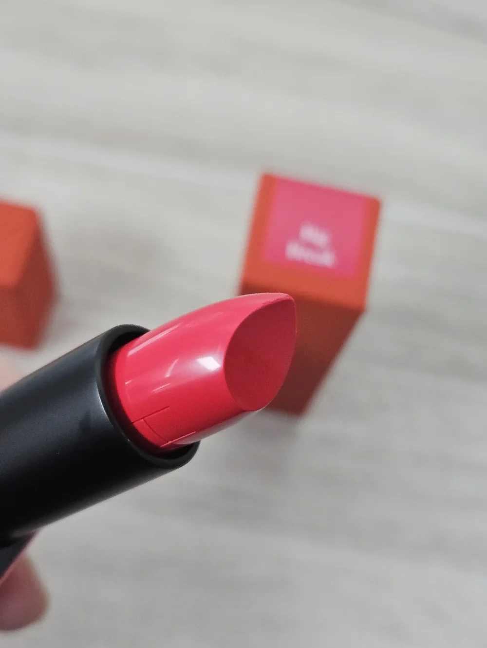 Hung Vanng Creamy Matte Lipstick Big Break New